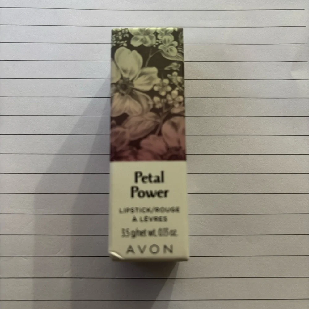 Avon Petal Power Satin Lipstick in Coral Peony NIB  #avon #lipstick